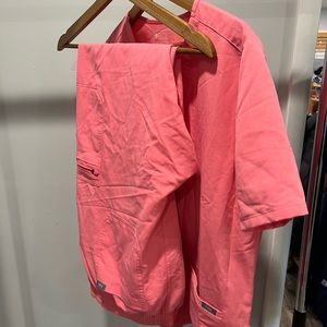 FULL SET. FIGS. Size XL. Color: Neon Pink